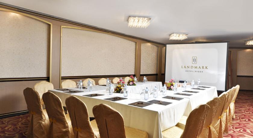 Landmark Riqqa Hotel Dubai Eksteriør billede