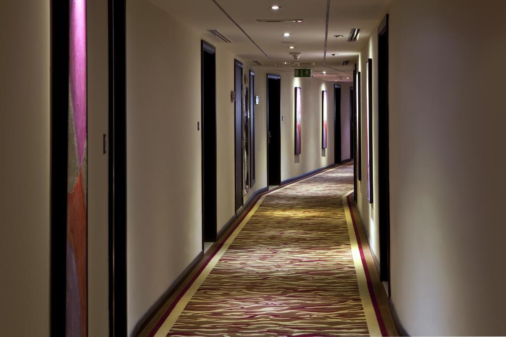 Landmark Riqqa Hotel Dubai Eksteriør billede